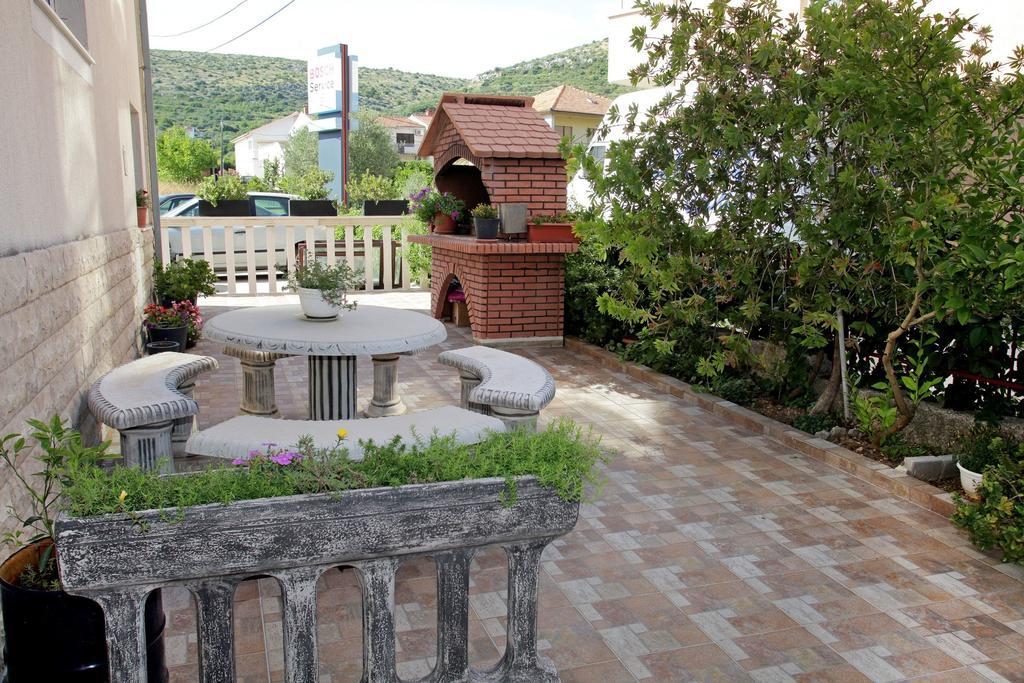 Apartments Marija Trogir Eksteriør billede